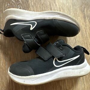 Nike Kids Black and White Velcro Athletic Sneakers